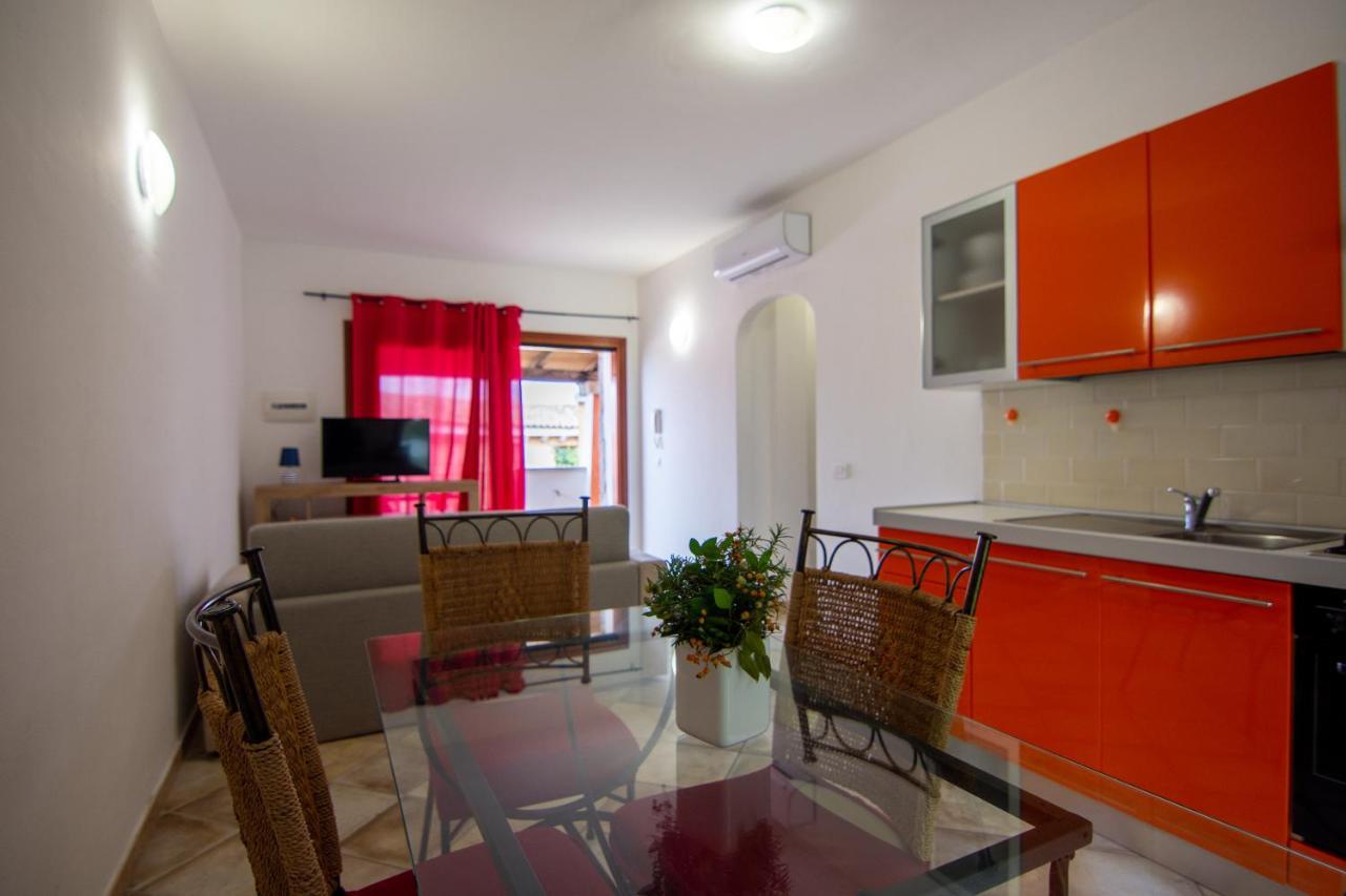 Residenze Il Girasole Aparthotel Golfo Aranci Exterior photo