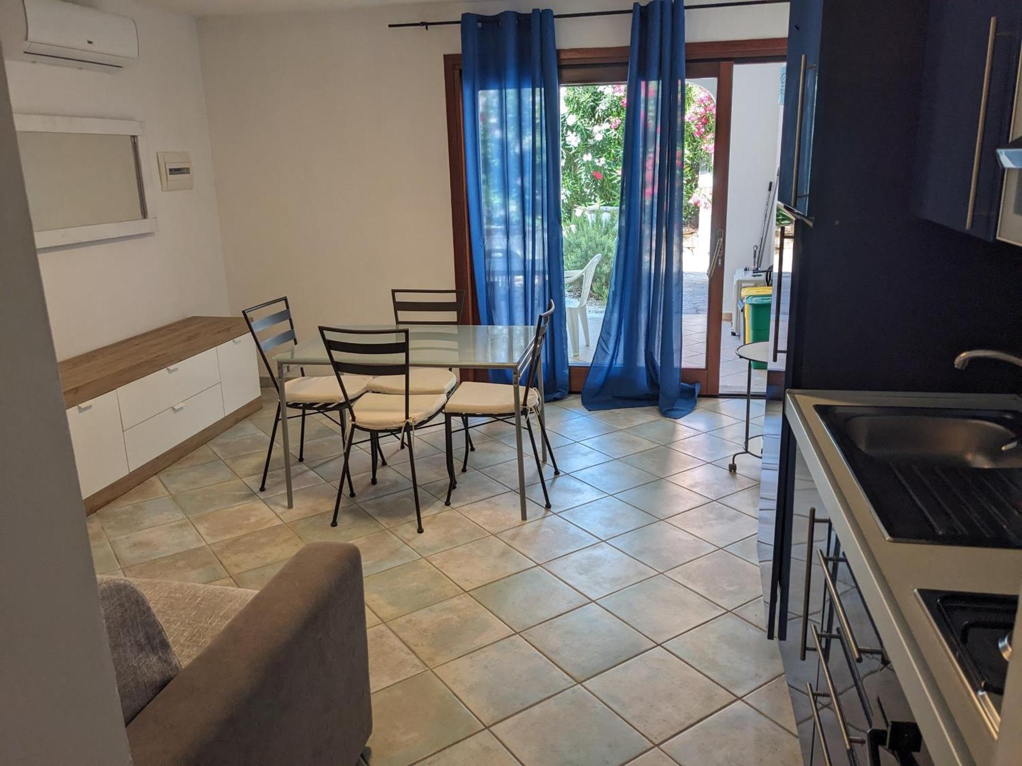 Residenze Il Girasole Aparthotel Golfo Aranci Room photo