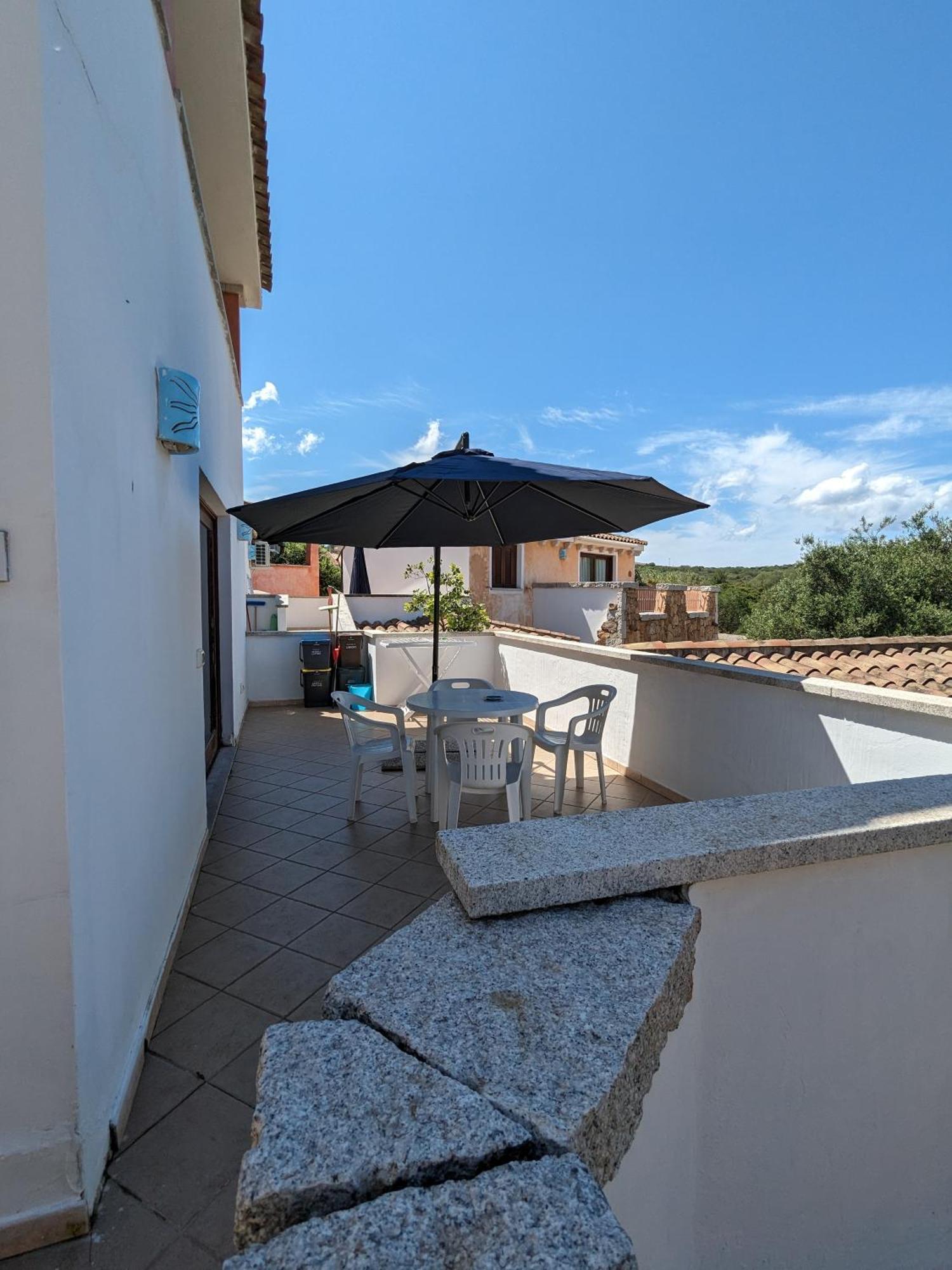 Residenze Il Girasole Aparthotel Golfo Aranci Exterior photo